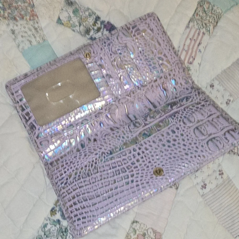 Brahmin Ady wallet Violet wonderland - Picture 2 of 3